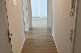 Wohnung mieten in Tidoweg 31, 26386 Altengroden, Für Soldaten, 2,5-Zimmerwohnung mit EBK und Balkon!