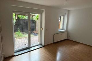Wohnung mieten in 03046 Ströbitz, 2x 3-Zimmer-Wohnung mit Terrasse in zentraler Lage von Cottbus - in der Berliner Straße 31 EG