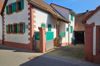 Haus kaufen in 76857 Dernbach, attraktives Wohnhaus mit Nebengebäude in Dernbach