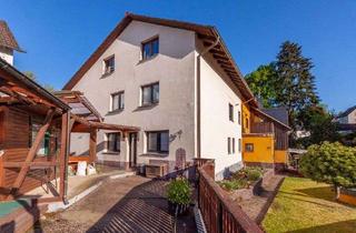 Haus kaufen in 42657 Burg/Höhscheid, Wohnhaus aufgeteilt in 3 Eigentumswohnungen – ruhig gelegen mit Blick ins Grüne