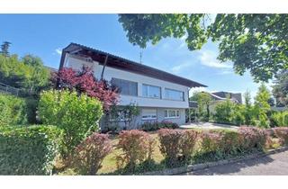 Haus mieten in 71334 Waiblingen, 6-Zimmer-Einfamilienhaus in guter Halbhöhenlage, 260 m² Wfl., mit EBK und großer Garage für 2 PKWs.