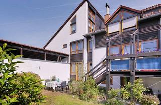 Haus mieten in 71144 Steinenbronn, Großes Reihenmittelhaus mit Garten und Balkon
