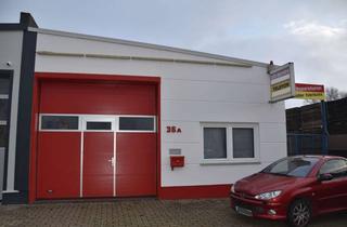 Gewerbeimmobilie kaufen in 40764 Langenfeld, Vielseitig nutzbare Kfz-Reparaturhalle mit Sozial- und Lagerräumen, Garagen sowie Stellplätzen