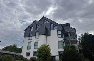 Anlageobjekt in 63683 Ortenberg, Zentral gelegene 3,5 Zimmer Dachgeschosswohnung mit Balkon!