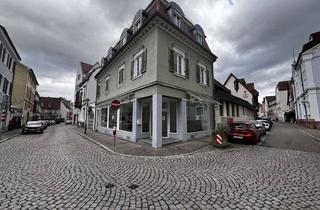 Geschäftslokal mieten in Klosterstraße 13, 77652 Offenburg, Repräsentative Ladenfläche in zentraler Lage von Offenburg - Schaufenster und Klimaanlage!