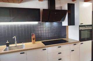 Wohnung mieten in 63849 Leidersbach, Ansprechende und modernisierte 2-Raum-DG-Wohnung mit Balkon und neuwertige EBK in Leidersbach