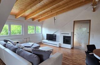 Wohnung mieten in 64297 Eberstadt, Stilvolle 2-Raum-Dachgeschosswohnung mit Einbauküche in Darmstadt