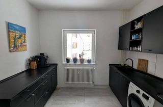 Wohnung mieten in Landfliegerstraße, 12487 Johannisthal, 12 M Untermiete - Schöne möblierte 2 ZI Wohnung inkl neuer Einbauküche, Balkon u gemeinsch. Garten