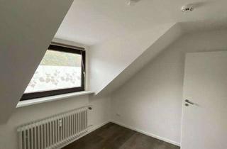 Wohnung mieten in 41238 Giesenkirchen-Mitte, Schöne 2-Zimmer-DG-Wohnung in Mönchengladbach Giesenkirchen mit Garagenstellplatz Frisch renoviert