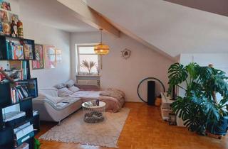 Wohnung mieten in 84371 Triftern, Freundliche 2-Zimmer-DG-Wohnung mit Balkon und Einbauküche in Triftern