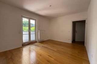 Wohnung mieten in Badstraße 7a, 83646 Bad Tölz, 2 Zimmer mit 20qm Dachterrasse und begehbarem Kleiderschrank im Zentrum Tölz