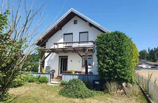Haus kaufen in 94405 Landau, Älteres Wohnhaus m. Doppelgarage u. Schuppen in naturnaher Ortsrandlage nahe der Stadt Landau/Isar!