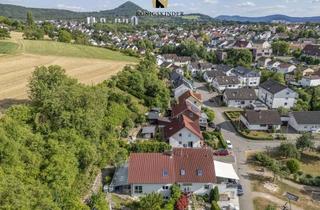 Doppelhaushälfte kaufen in 72766 Reutlingen, Idyllische Doppelhaushälfte mit Einliegerwohnung und eigenem Waldstück in RT-Sondelfingen