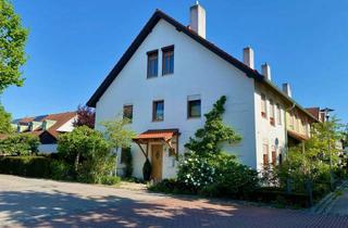 Haus kaufen in 85748 Garching, Lichtdurchflutetes Reiheneckhaus mit Garten und Garage - ohne Makler