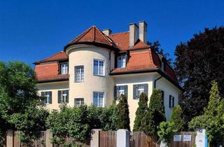 Villa kaufen in 80999 Allach, Traumhafte denkmalgeschützte Villa von 1908 mit großem Grundstück für Wohnen, Gewerbe, Beherbergung