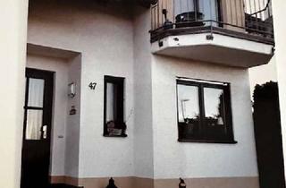 Doppelhaushälfte kaufen in 51491 Overath, Günstige, neuwertige 4-Raum-Doppelhaushälfte mit gehobener Innenausstattung in Overath