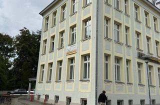 Anlageobjekt in 02977 Hoyerswerda, Investieren mit langfristiger Perspektive – voll vermietetes Geschäftshaus mit Bank als Mieter