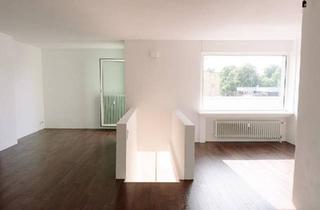 Penthouse kaufen in 21614 Buxtehude, Buxtehude - Maisonette, Penthouse, Dachterrasse und Balkon, zentral