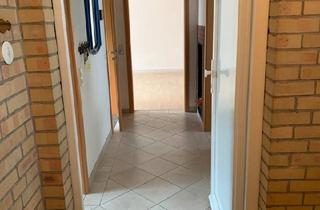 Wohnung kaufen in 29525 Uelzen, Uelzen - 3 Zimmerwohnung mit Balkon und Garage