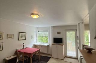 Wohnung kaufen in Hakenfelder Straße, 13587 Spandau, Helle, unvermietete 1,5-Zimmer-Wohnung