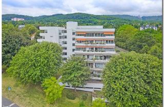Penthouse kaufen in 34131 Bad Wilhelmshöhe, Freies und modernisiertes 2-ZKB-Penthouse mit phantastischem Blick auf die Stadt, KS-Wilhelmsh