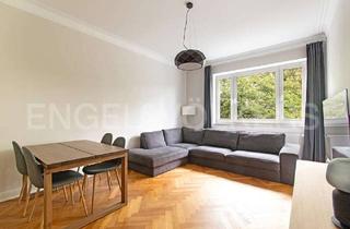 Wohnung kaufen in 22303 Winterhude, Neubau im Altbau mit super Grundriss & nahe dem Stadtpark!