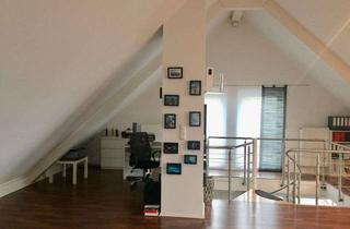 Wohnung mieten in 63768 Hösbach, Vollständig renovierte 3-Raum-Wohnung mit Balkon und Einbauküche in Hösbach