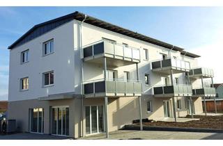 Wohnung mieten in Moosbacher Str. 25, 92693 Eslarn, Attraktive 3-Zimmer-Wohnung mit großzügigem Balkon