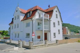 Wohnung mieten in Kevenhüller Str., 92339 Beilngries, "Schmidl Villa": Wunderschön Wohnen im sanierten Altbau mit EBK u. Carport in zentraler Sulzparklage