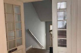 Wohnung mieten in 24103 Altstadt, Charmante Altbauwohnung in der Kieler Altstadt