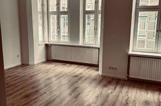 Wohnung mieten in Wasserreihe, 25813 Husum, Wasserreihe in Husum: charmante Altbauwohnung – frisch saniert & sofort bezugsfrei!