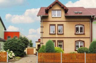 Doppelhaushälfte kaufen in 01896 Pulsnitz, *Home sweet home*: Doppelhaushälfte/Zweifamilienhaus samt Garten, Garage & Carportstellplatz