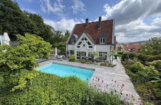 Villa kaufen in 97204 Höchberg, exklusive Villa auf außergewöhnlichem Grundstück in Höchberg