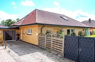 Einfamilienhaus kaufen in 26133 Oldenburg, Großzügiger Einfamilienhaus-Bungalow mit Wintergarten in ruhiger Wohnlage