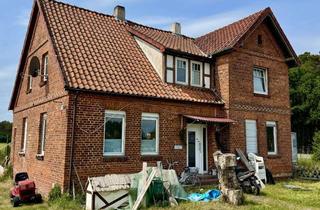 Haus kaufen in 31622 Heemsen, Handwerkerhaus: Zweifamilienhaus mit viel Potenzial in Heemsen / Großes Grundstück in Alleinlage