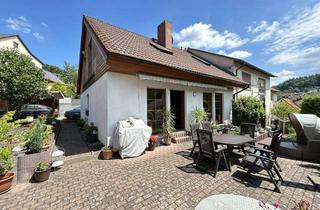 Einfamilienhaus kaufen in 97848 Rechtenbach, Gepflegtes Einfamilienhaus mit sonnigem Außenbereich
