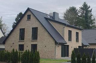 Haus kaufen in 25436 Tornesch, Neubau - Willkommen in Tornesch