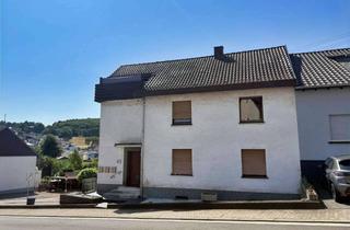 Haus kaufen in 66839 Schmelz, 3-Familienhaus in Schmelz-Limbach