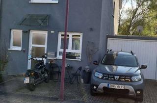 Haus mieten in In Den Baumgärten 13, 76879 Essingen, 4-Zimmer-Doppelhaushälfte mit EBK in Essingen Pfalz, Nähe Landau, Glasfaseranschluss