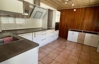 Haus mieten in Bürgermeister-Sommer-Straße 19, 91757 Treuchtlingen, Preiswertes 5,5-Zimmer-Einfamilienhaus mit EBK in Treuchtlingen