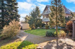 Anlageobjekt in 52134 Herzogenrath, *** WEDOW *** Top gepflegtes MFH mit traumhaften Grundstück!