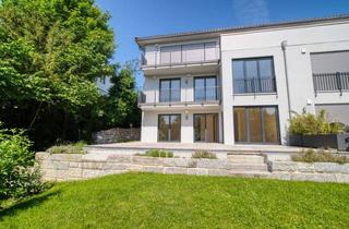 Wohnung kaufen in 82541 Münsing, Erstbezug! Haus im Haus mit Einliegerwohnung in idyllischer Lage nahe dem Starnberger See