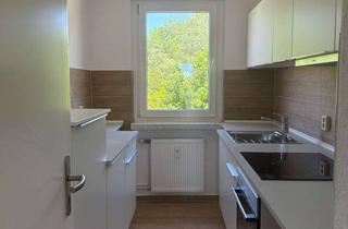 Wohnung kaufen in Oderberger Straße, 16244 Schorfheide, Ihre sanierte 3-Zimmerwohnung mit neuer EBK & 2 Stellpl. Provisionsfrei
