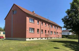 Wohnung kaufen in Oderberger Straße, 16244 Schorfheide, Ihre sanierte 3-Zimmerwohnung mit neuer EBK & 2 Stellpl. Provisionsfrei