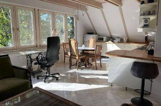 Wohnung mieten in Eitel-Fritz-Straße, 14129 Zehlendorf, Schönes ruhiges Dachgeschoss ( mit Musikstudio im Keller ; ) in Schlachtensee..