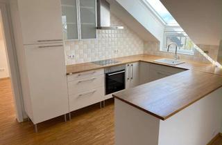 Wohnung mieten in 79395 Neuenburg, Hochwertige, attraktive Wohnung mit EBK, TG und zwei Balkone in Neuenburg