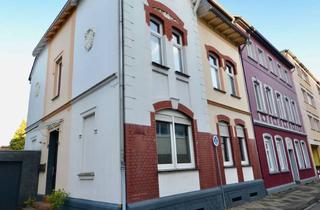 Wohnung mieten in 40721 Hilden, Top 2,5 Zi-Whg (1 Schlafzimmer) mit geschlossener Loggia im 1. OG eines 3 Parteien-Altbaus in Hilden