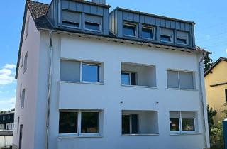 Wohnung mieten in Noppenberger Straße 105, 52134 Herzogenrath, Frisch sanierte Dachgeschosswohnung 3ZKDB inmitten von Merkstein