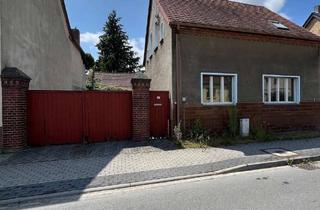 Einfamilienhaus kaufen in 03238 Massen, Attraktives Sanierungsobjekt: Charmantes Einfamilienhaus mit Garage, Nebengelass & großem Grundstück