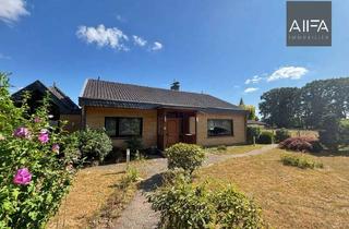 Haus kaufen in 41849 Wassenberg, AllFa – Wohnidylle am Waldrand – Gepflegter Bungalow mit Garten und Pool in Wassenberg-Rosenthal!